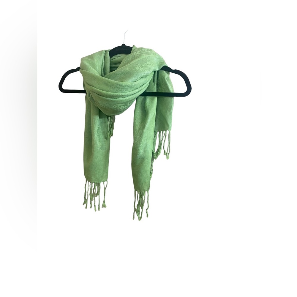 Green scarf with tassles